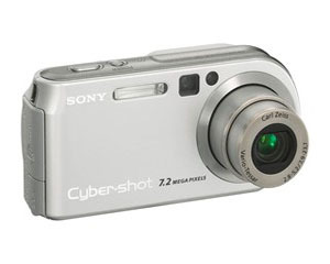 DSC-P200