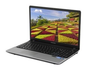 三星300e5as03