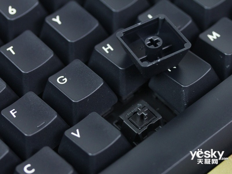 斐尔可87圣手二代迷彩黑轴机械键盘