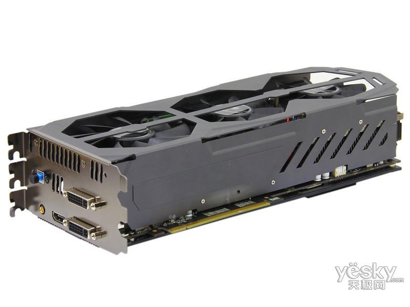�߲ʺ�iGame �Ŷ�GTX560TI