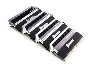 海盗船 统治者白金版16GB DDR3 2400 套装(CMD16GX3M4A2400C9)