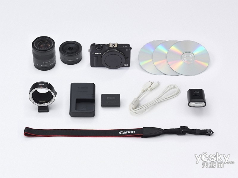 ����EOS M2�׻�(EF-M 18-55mm��90EX�����)