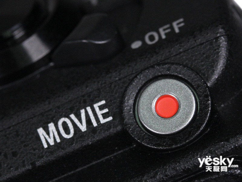 ����ILCE-5100L