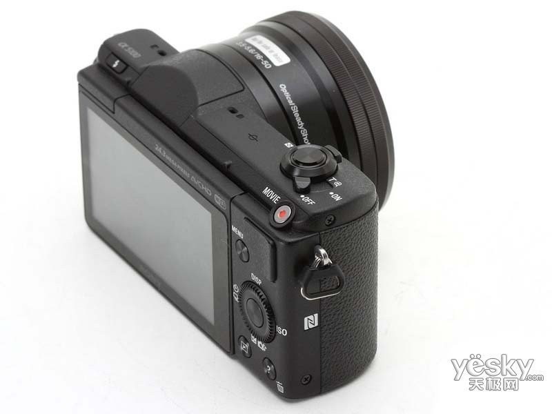 ����ILCE-5100L