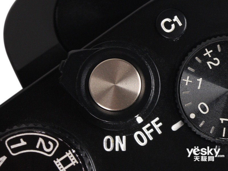 ����ILCE-7�׻�(FE 35mm)