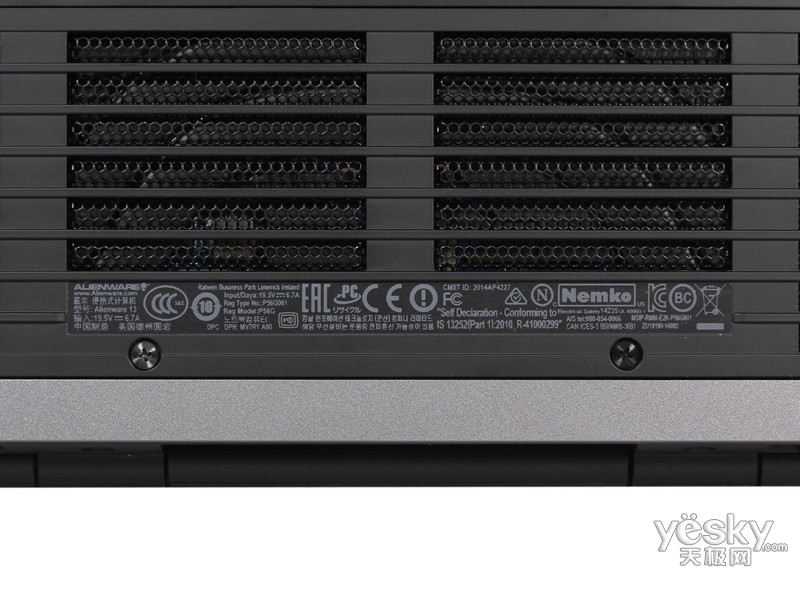 Alienware 13(ALW13ED-2808T)