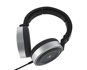 AKG K167