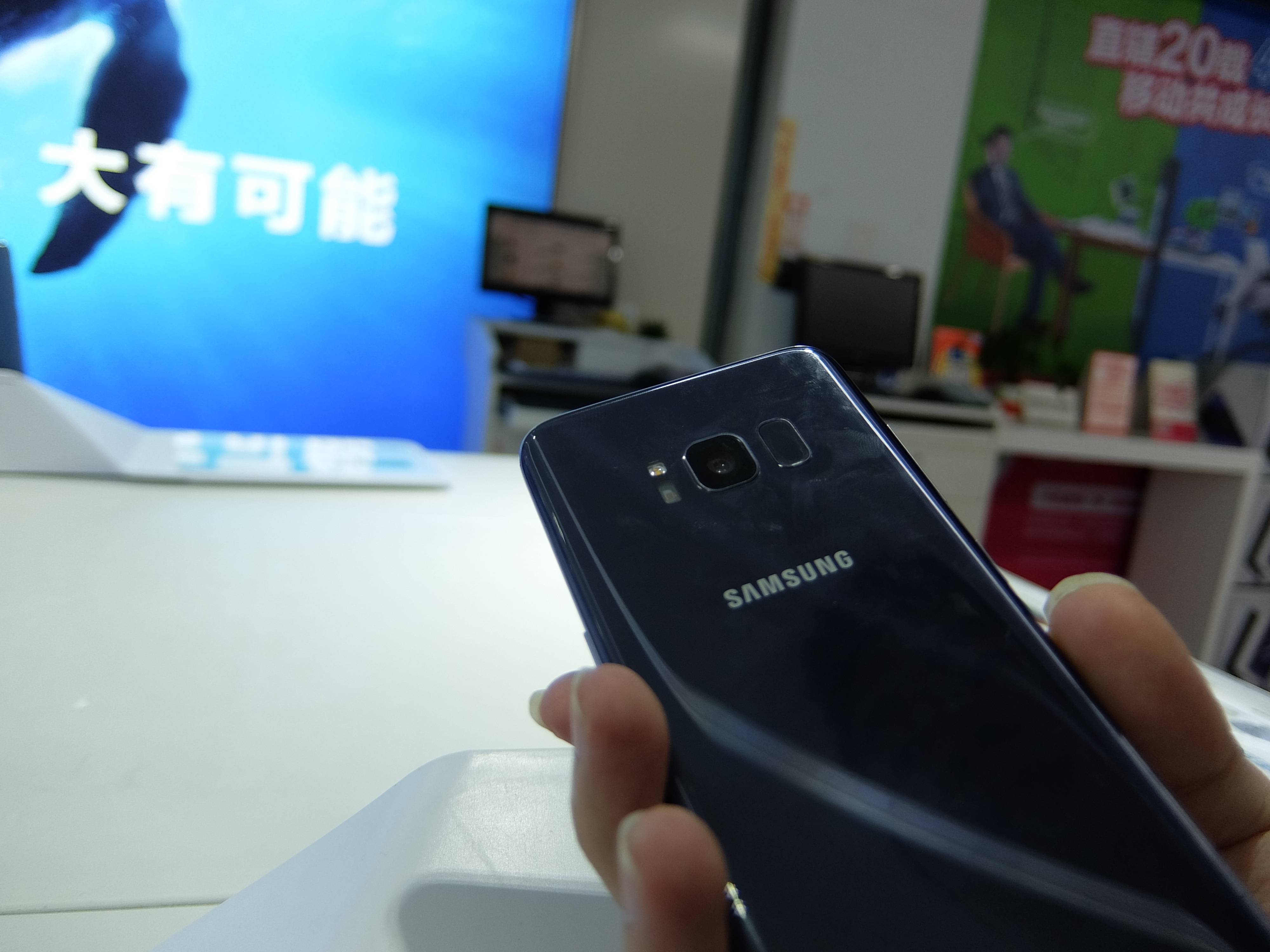 ����GALAXY S8(˫����/64GB/˫4G)