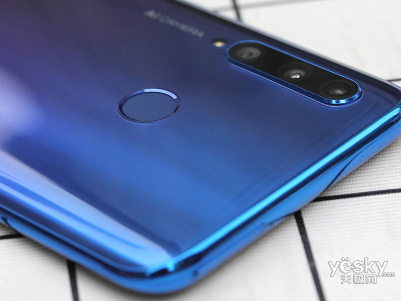 ��ҫ20i(6GB/64GB/ȫ��ͨ)