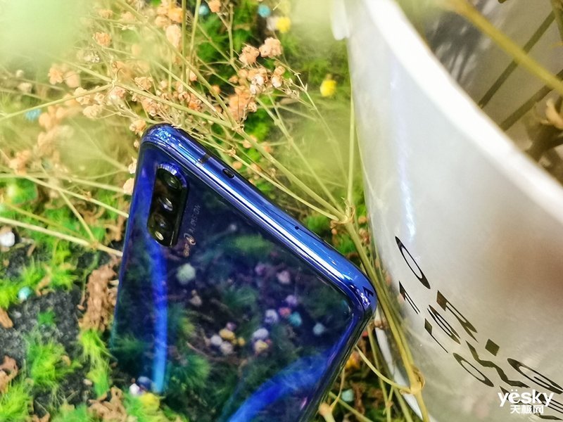 ��ҫ20S(8GB/128GB/ȫ��ͨ)