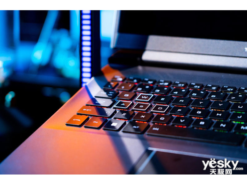����ZERO 2022(i7 12700H/16GB/512GB/RTX3060)