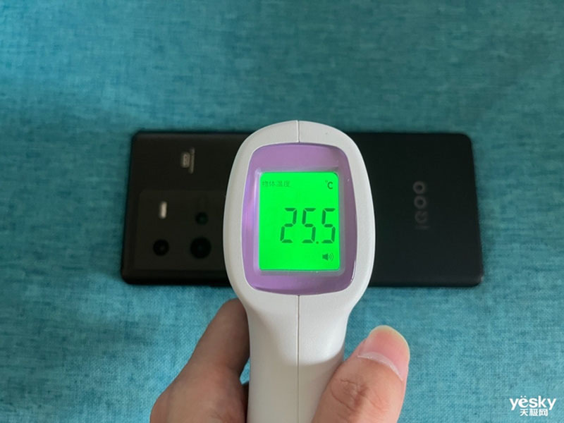 iQOO 10 Pro(12GB/256GB/ȫ��ͨ/5G��)
