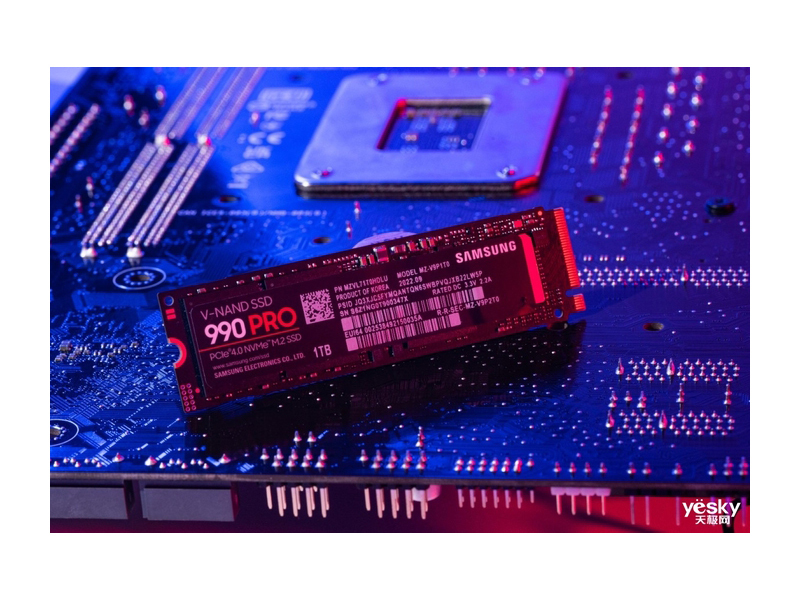 ����990 PRO NVMe M.2(1TB)