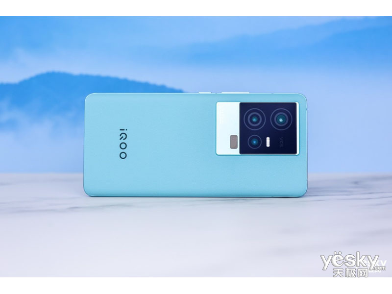iQOO 11S(16GB/512GB/ȫ��ͨ/5G��)
